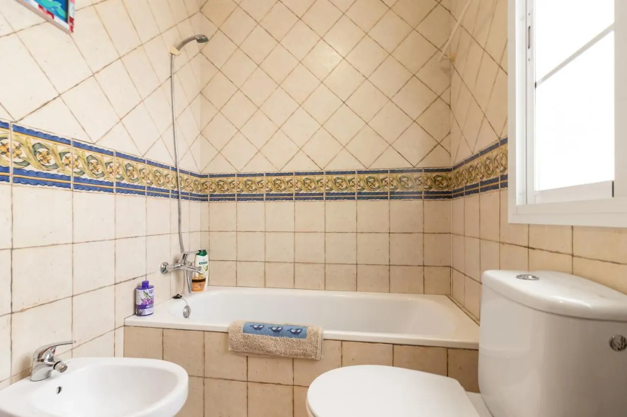 Villa Estilo Mediterranea Con Piscina, Jardin, Bbq Y Jacuzzi - Villa Bel Air Real Estepona